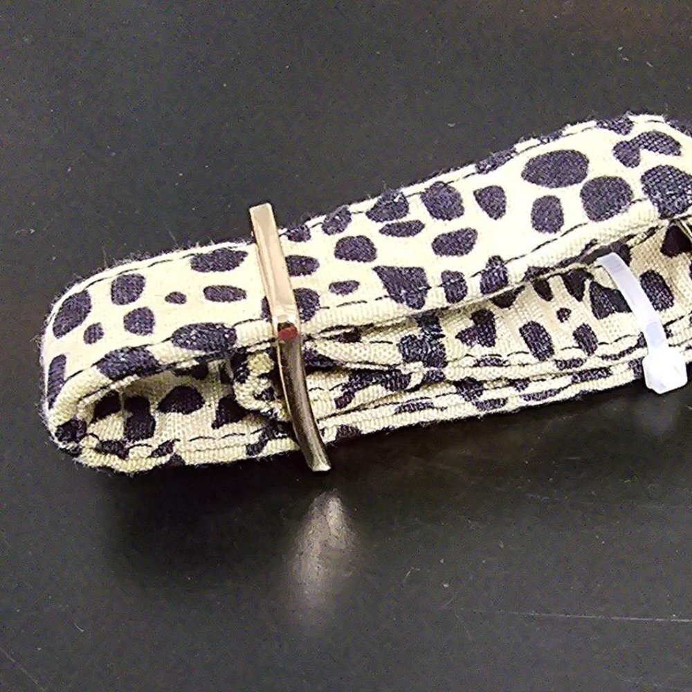 Animal Print with Buckle Branding Dog Collar | Boots & Barkley | Medium - Picture 5 of 10